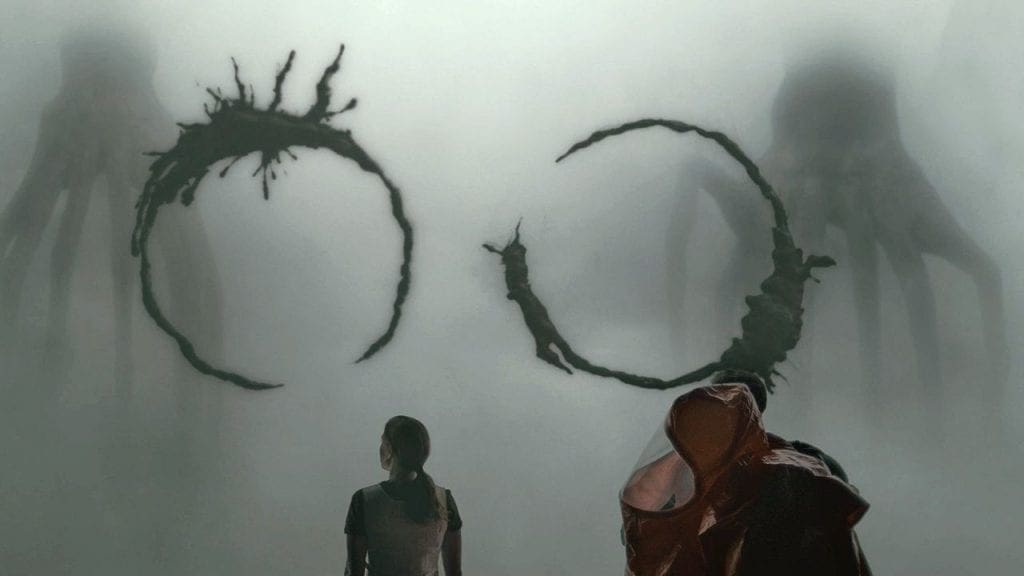 Louise Studies the Alien's Language (Arrival is One of The Best Science Fiction Movies )